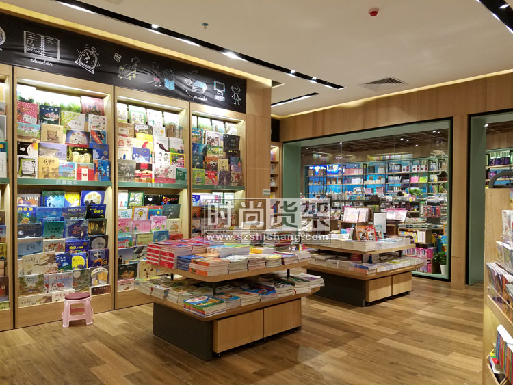 書店貨架布局設計效果圖